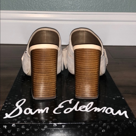 Stacked heel mules - Picture 3 of 3